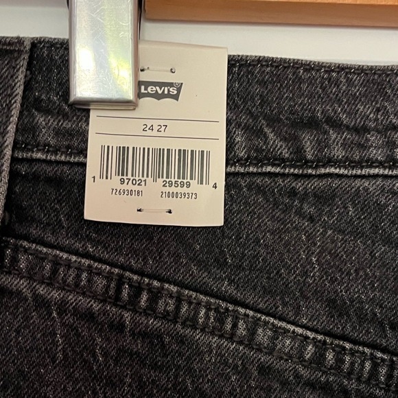 NWT Levis Ribcage Ankle Jeans Black - Picture 6 of 9